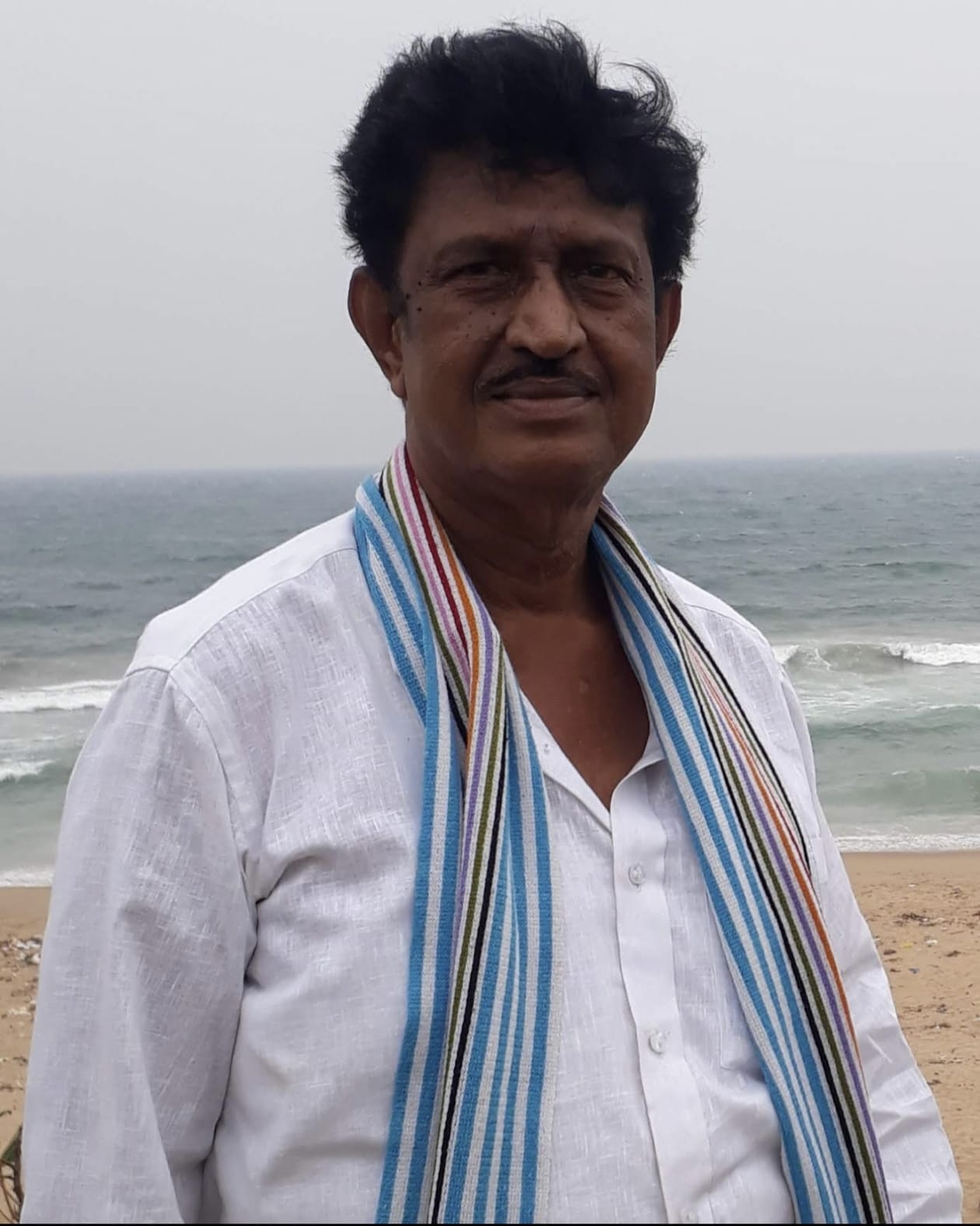 రైతులకు నష్టపరిహారం యిచ్చి ఆదుకోండి.రైతు నాయకులు -సూరిశెట్టి