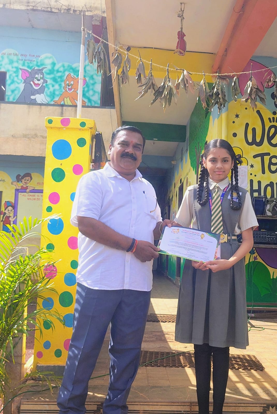 రాష్ట్రస్థాయిలో గో సేవ కార్యక్రమంలో విద్యా భారతి స్కూల్ విద్యార్థికి నాలుగో స్థానం