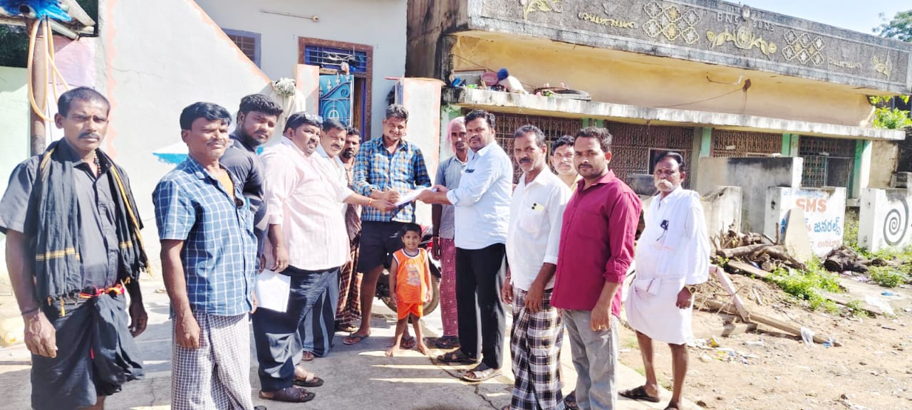 టంగుటూరు లో వైఎస్ఆర్సిపి కోటి సంతకాల సేకరణ