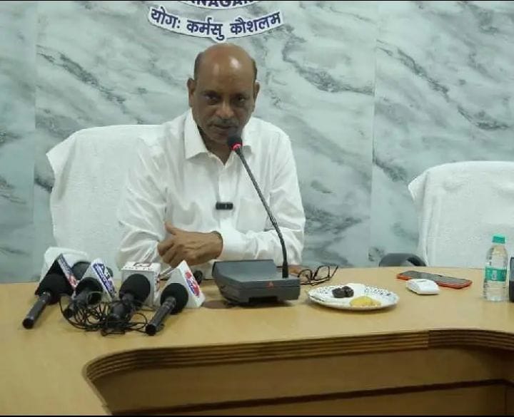 విజయనగరం JNTU విద్యార్థులకు గుడ్‌ న్యూస్‌