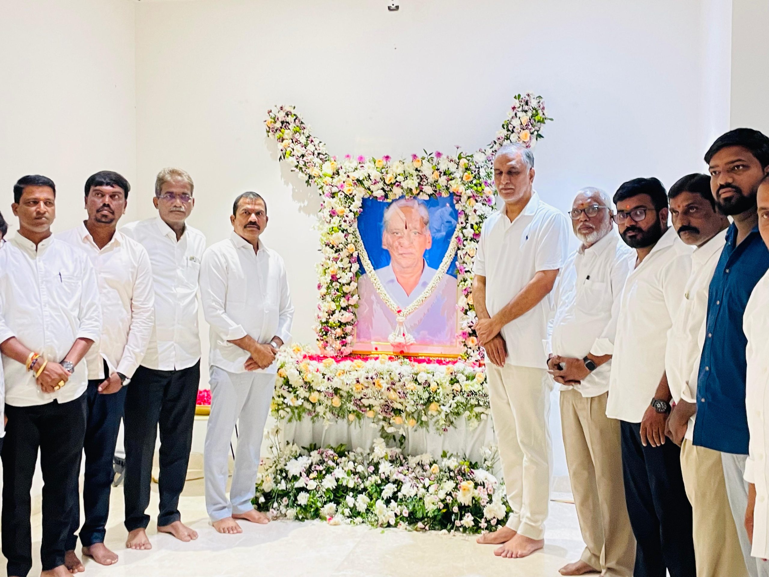 హరీశ్‌రావుకు సంతాపం తెలిపిన కార్పొరేటర్ మెట్టు కుమార్ యాదవ్