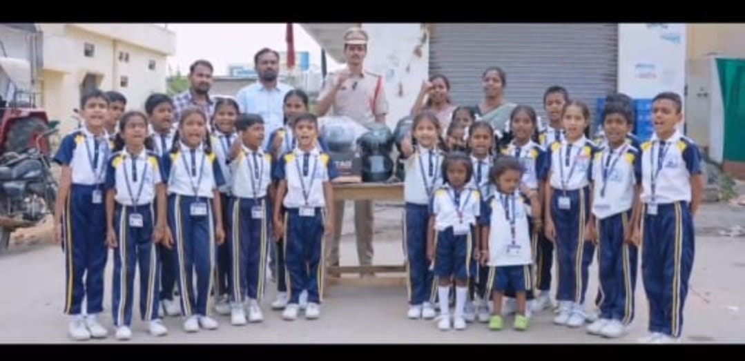 హెల్మెట్ తప్పనిసరి – ఏర్గట్ల ఎస్ఐ తీసిన షార్ట్ ఫిల్మ్ ఆవిష్కరించిన పోలీస్ కమిషనర్- సాయి చైతన్య