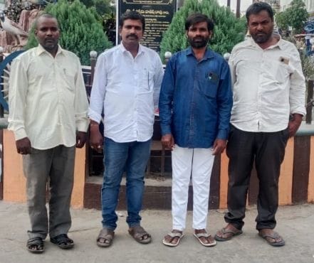 కేంద్రం బీసీ రిజర్వేషన్ల బిల్లును 9వ షెడ్యూల్లో చేర్చాలి