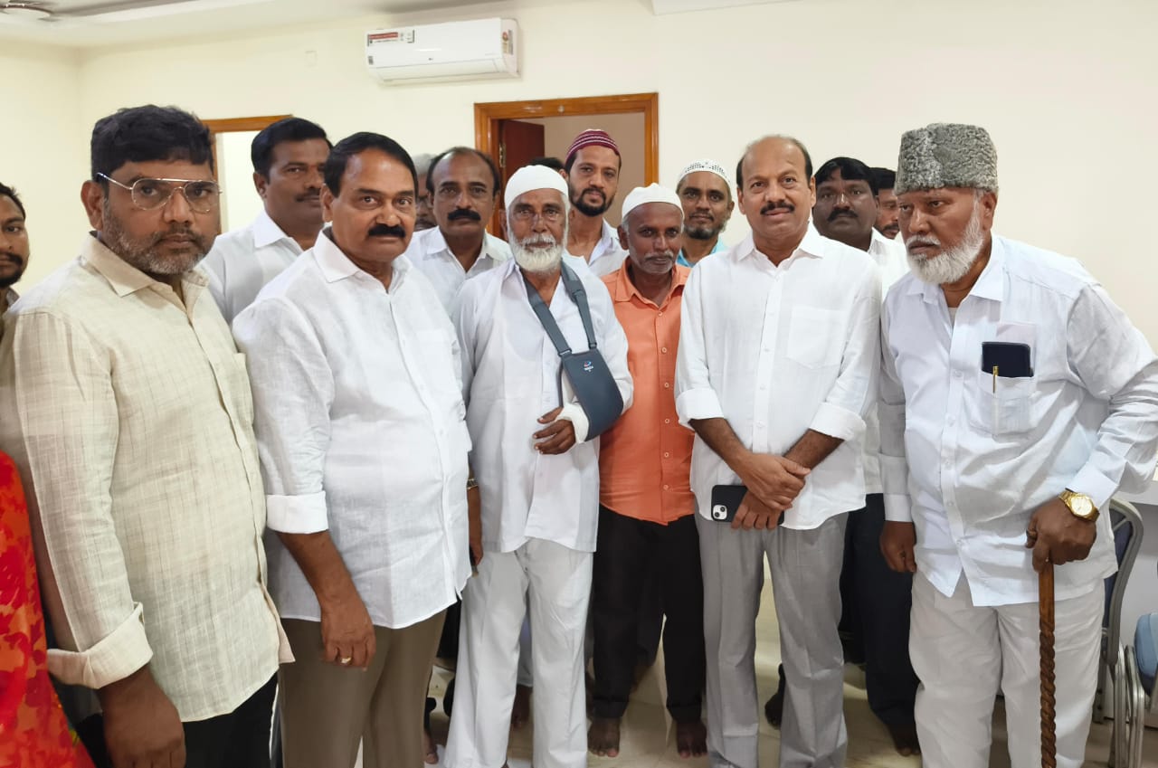 శ్రీ శ్రీ శ్రీ హజరత్ ఖాదర్ వల్లి 134 వ ఉరుసు మహోత్సవానికి ఎం. పి మేడా రఘునాథ రెడ్డి కి ఆహ్వానం