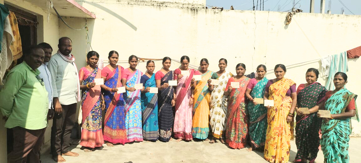 దేశాయ్ బ్రదర్స్ యాజమాన్యం దోపిడీ కి వ్యతిరేకంగా పోస్ట్ కార్డుల ఉద్యమం…!