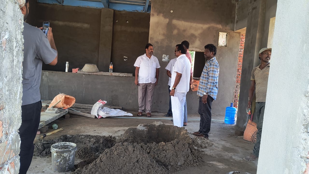 కాట్రేనికోన అన్నా క్యాంటీన్ పరిశీలన