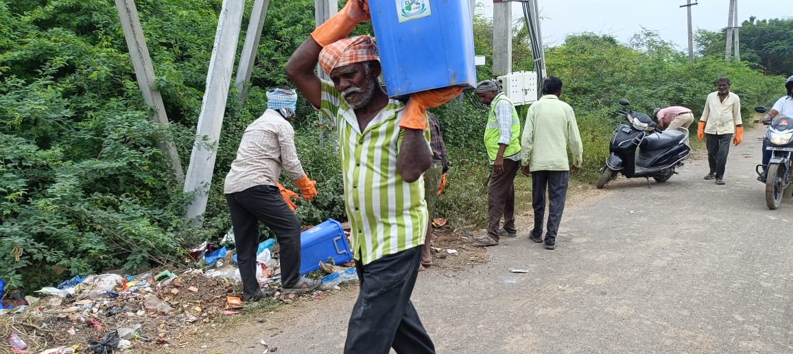 పరిశుభ్రతే లక్ష్యంగా ప్రత్యేక పారిశుద్ధ్య డ్రైవ్