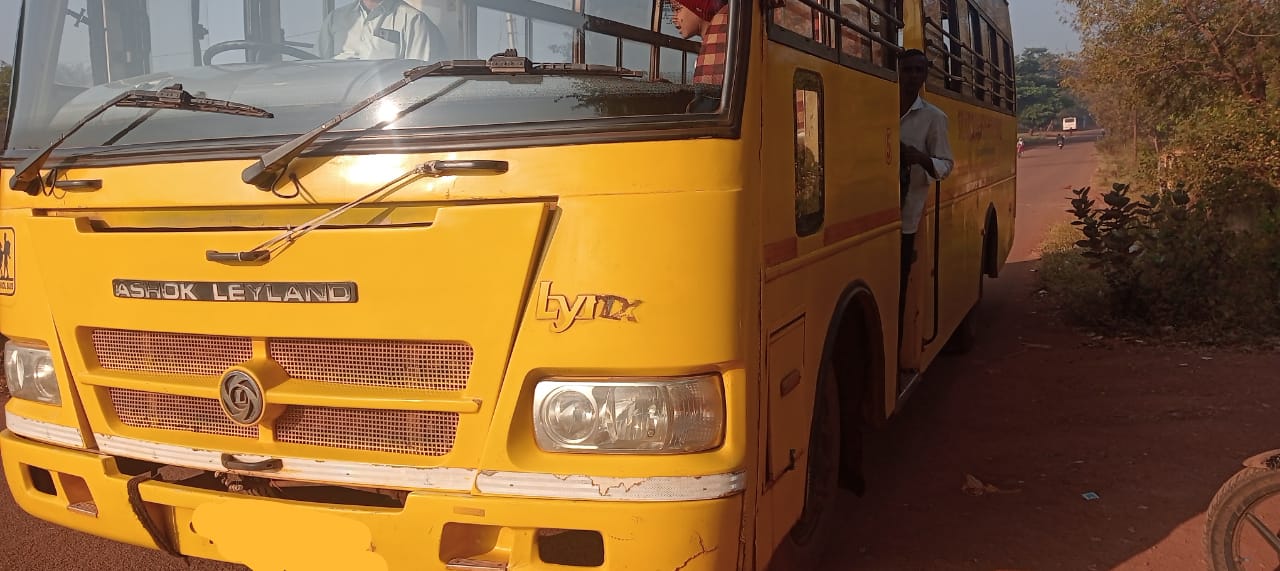 తరచుగా జరుగుతున్న బస్సు ప్రమాదాలునిబంధనలు పాటించని స్కూల్ బస్సులుకనీసం పట్టింపు లేని అధికారులు మొద్దు నిద్రలో ఉన్న మోటార్ వెహికల్ ఇన్స్పెక్టర్ అగ్నిమాపక అధికారులు