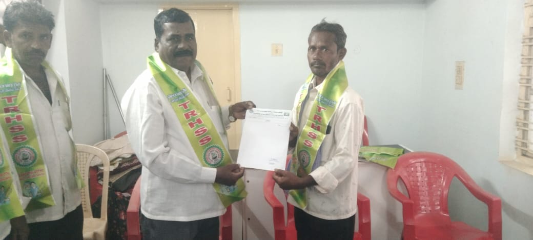 జహీరాబాద్: మొగుడంపల్లి మండల్ సున్నం బట్టి తండాలో సాధన సమితి సన్మాన కార్యక్రమం