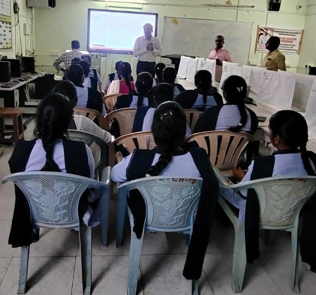 టి ఆర్ ఆర్ ప్రభుత్వ డిగ్రీ కళాశాల ( స్వయం ప్రతిపత్తి) నందు అమృత విశ్వ విద్యాపీఠం, కోయంబత్తూర్ వారి వర్చువల్ ల్యాబ్స్ ఆన్లైన్ ట్రైనింగ్ వర్క్ షాప్