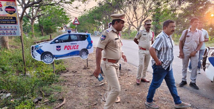 .రోడ్డు ప్రమాదాలను నివారణే లక్ష్యం ఏసీపీ సతీష్ బాబు