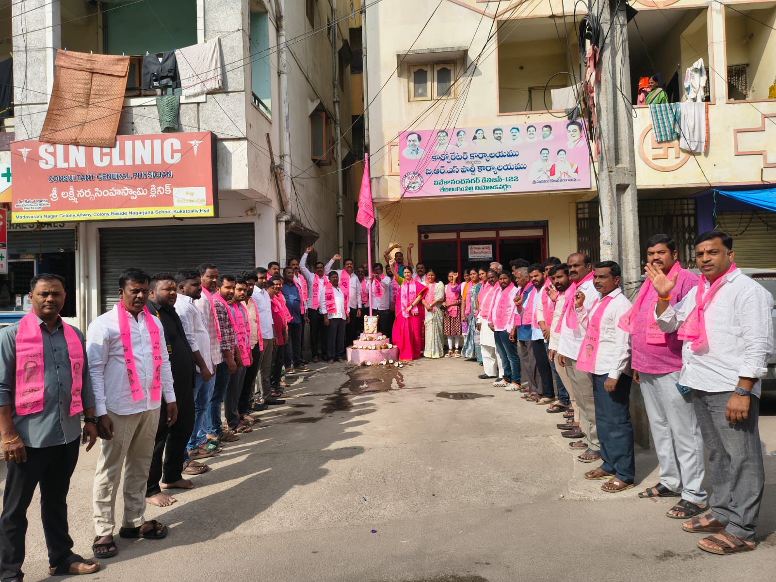 దీక్ష- దివాస్ వల్లనే తెలంగాణ రాష్ట్రం ఏర్పడింది కార్పొరేటర్ మాధవరం రోజా దేవి రంగారావు.