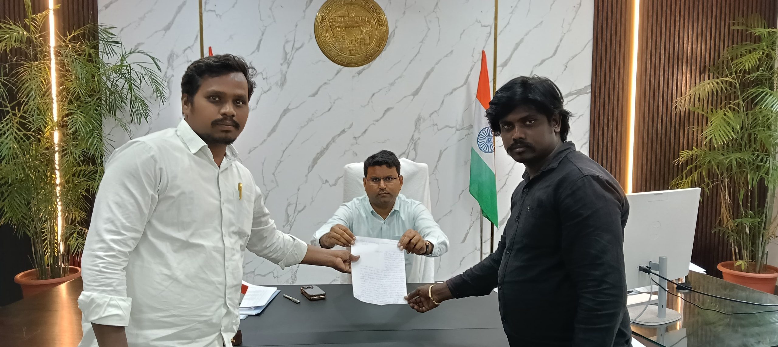 నడిగడ్డలో గ్రామ సర్పంచు పదవులను డబ్బు వేలంతో బలవంతపు ఏకగ్రీవాల మీద చర్యలు తీసుకోవాలి