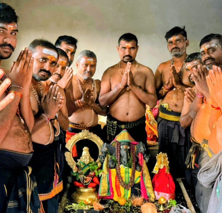 మత్స్య గిరీష్ ని సన్నిధిలో  శబరిగిరీసునికి అభిషేకం