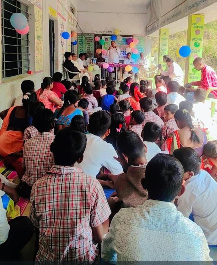 భవిత కేంద్రంలో దివ్యాంగ దినోత్సవ సంబరాలు ….