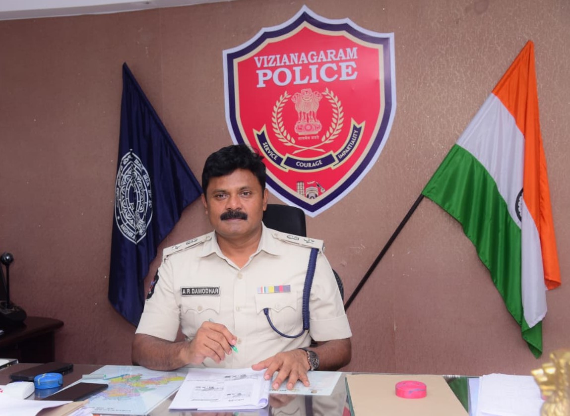 పోక్సో కేసులో నిందితుడికి 20 సం.ల. జైలు, జరిమానా-విజయనగరం జిల్లా ఎస్పీ ఎ.ఆర్.దామోదర్, ఐపిఎస్