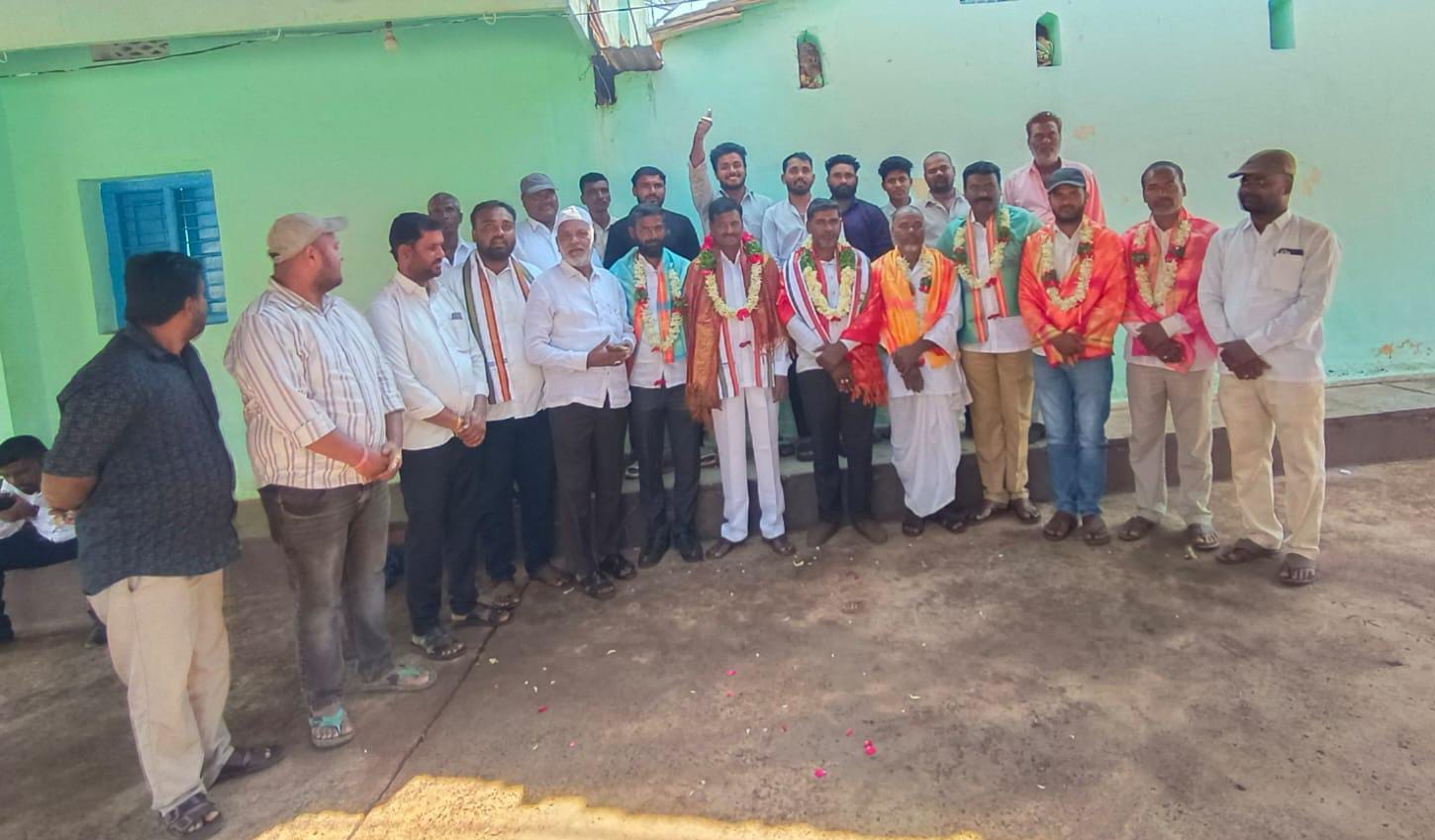 మొగడంపల్లి మండల్‌లో సర్పంచ్ బోయిని రాజు ఘన విజయం