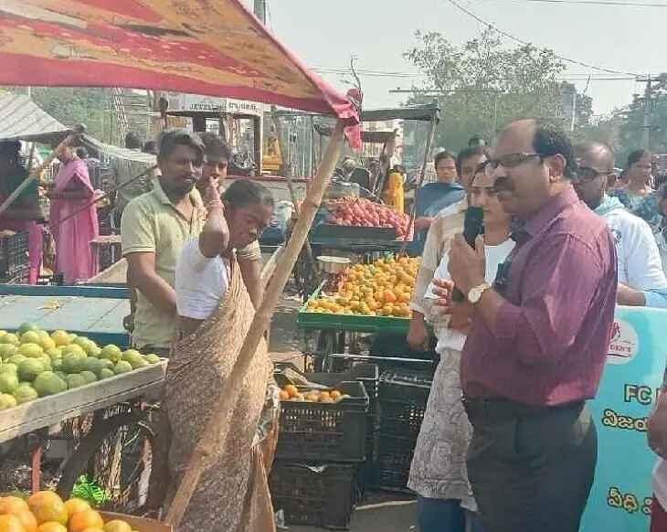 పరిసరాల పరిశుభ్రత పై అవగాహన
