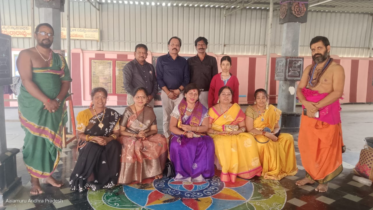 భట్టీ విక్రమార్క ఆలయాన్నిదర్శించిన ఏపీ ఉప ముఖ్యమంత్రి వ్యక్తిగత ఓ ఎస్ డి కృష్ణ తేజ వారి సోదరి…