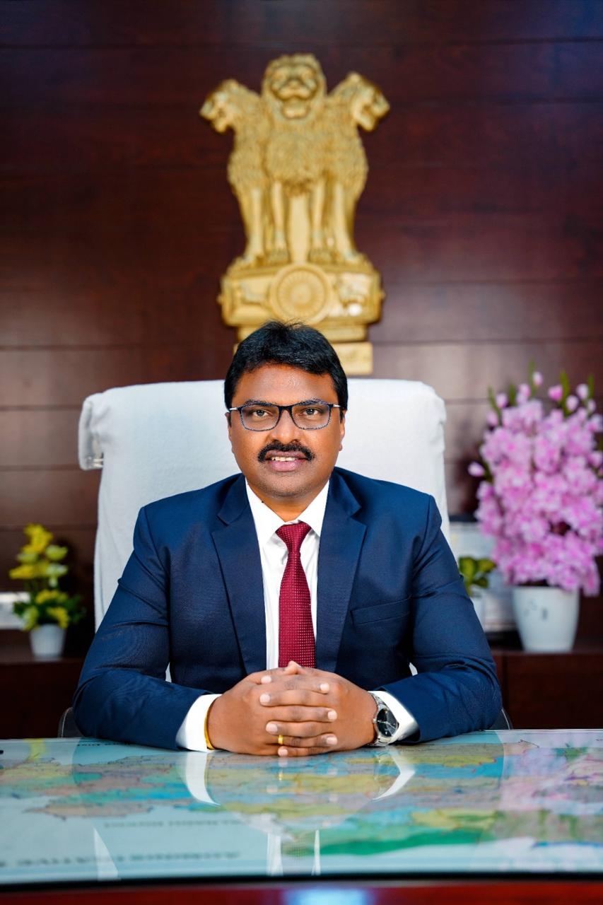 మీకోసం కార్యక్రమంలో ప్రత్యేక రెవెన్యూ క్లినిక్ : కలెక్టర్ “పి.రాజాబాబు”