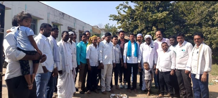 జైనూర్ కు హైమాస్ లైట్స్ మంజూరు.ఏమ్మెల్యే కోవ లక్ష్మి నిధులతో, పనులు ప్రారంభం.-పనులకు భూమి పూజ చేసిన, సర్పంచ్ కోడప ప్రకాష్.