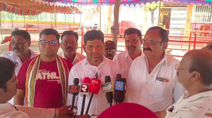 జహీరాబాద్ నియోజకవర్గం మొగుడంపల్లి మండలంలోని ప్రసిద్ధి మోతిమాత అమ్మవారి జాతర ఈ నెల 2 తేదీలలో మూడు రోజుల పాటు ఘనంగా నిర్వహించనున్నారు