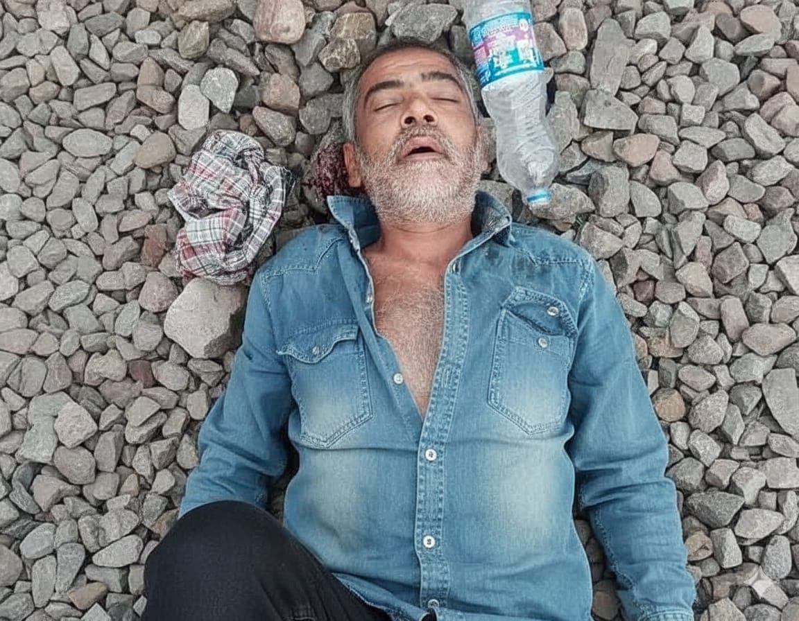 రైల్వే ట్రాక్‌పై వ్యక్తి మృతదేహం కలకలం.. ఆచూకీ తెలిస్తే సమాచారం ఇవ్వాలని పోలీసుల కోరిక