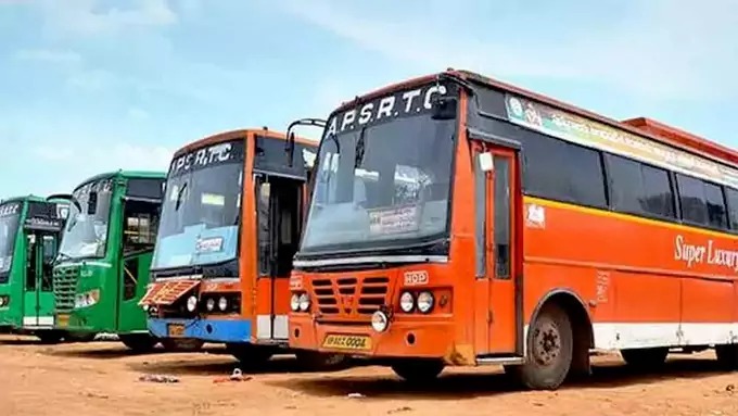 సంక్రాంతి రద్దీ.. 8 వేలకుపైగా APSRTC ప్రత్యేక బస్సులు