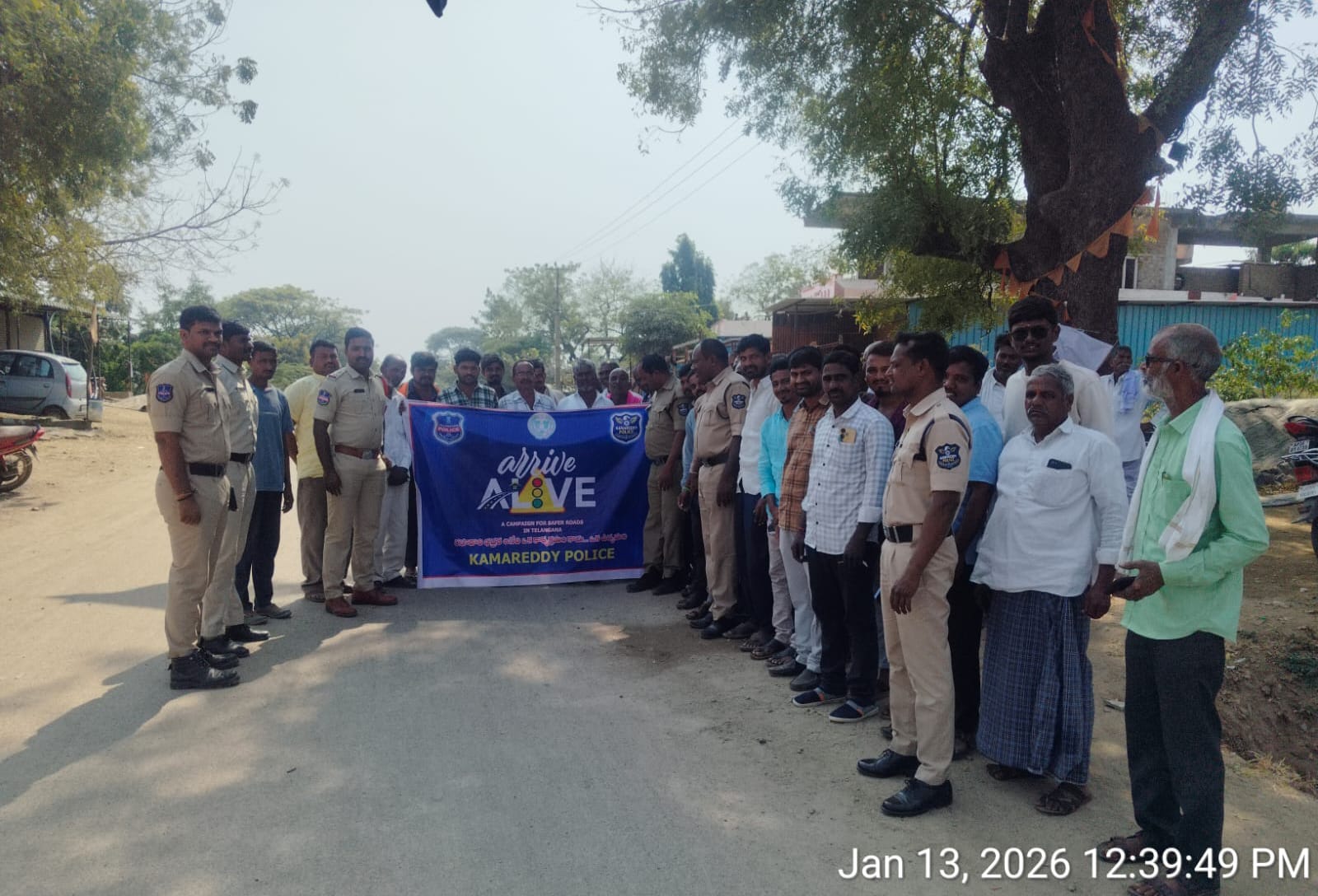 సురక్షితంగా గమ్యాన్ని చేరండి—ఎస్సై నవీన్ చంద్ర