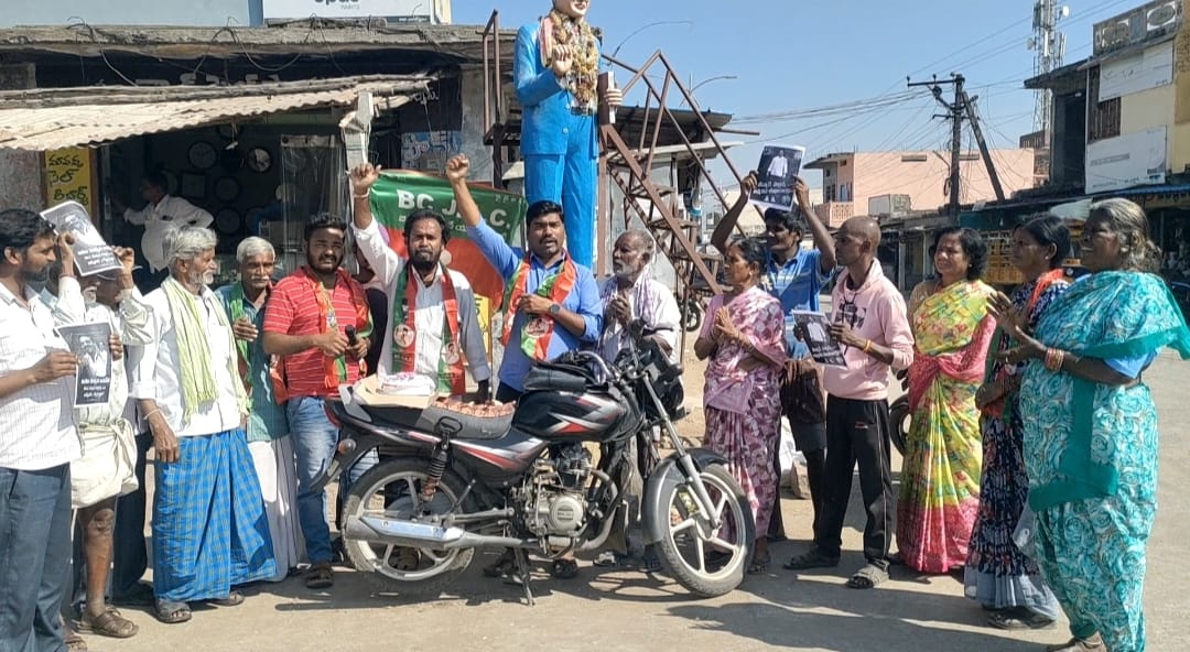 తీన్మార్ మల్లన్న పుట్టినరోజు శుభాకాంక్షలు తెలిపిన జయ్