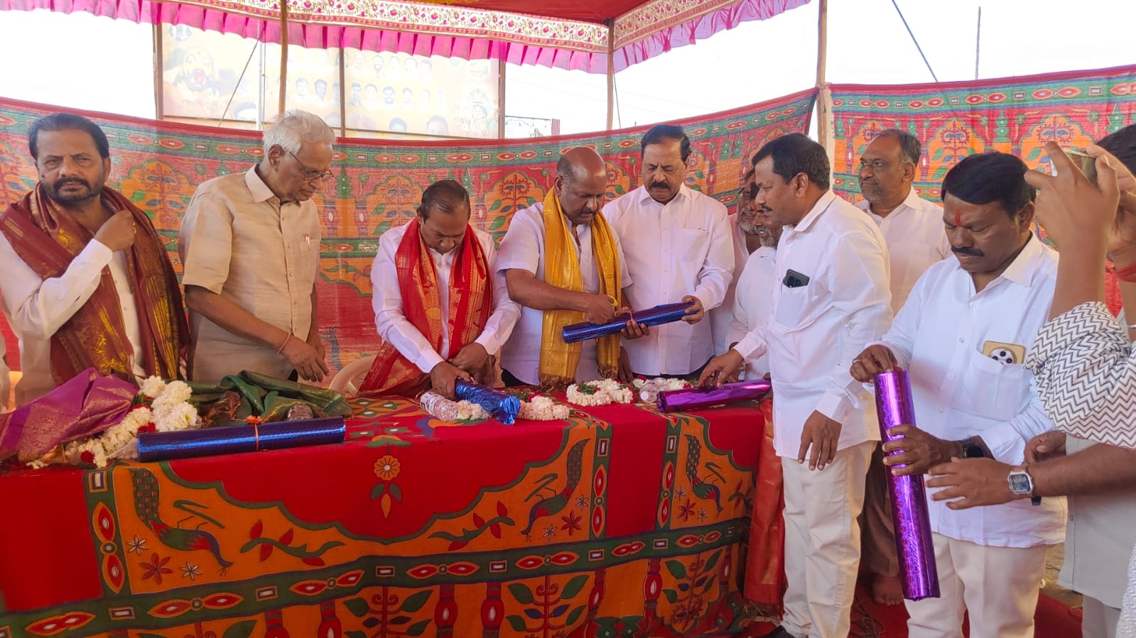 జహీరాబాద్ పట్టణంలో ముత్రాజ్ సంఘం ఆధ్వర్యంలో నూతన సంవత్సర క్యాలెండర్ ఆవిష్కరణ కార్యక్రమం