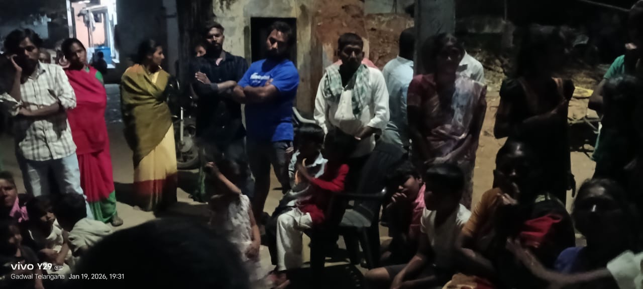 అల్లంపూర్ నియోజకవర్గనికి పలు అభివృద్ధి కార్యక్రమం శంకుస్థాపనలోఅల్లంపూర్ నియోజకవర్గనికి పలు అభివృద్ధి కార్యక్రమం శంకుస్థాపనలో