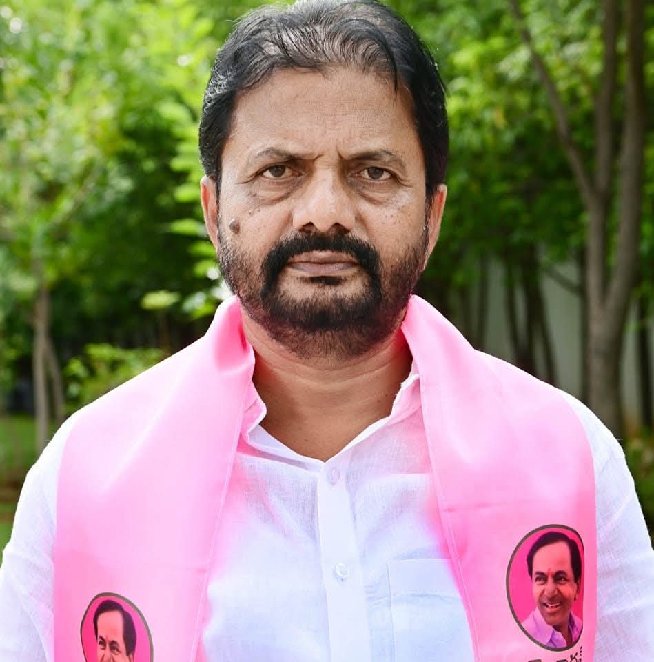 ప్రభుత్వాన్ని ప్రశ్నిస్తే రాజకీయ కక్ష్య సాధింపులా…ఎస్సి కార్పొరేషన్ మాజీ చేర్మెన్ వై.నరోత్తం.