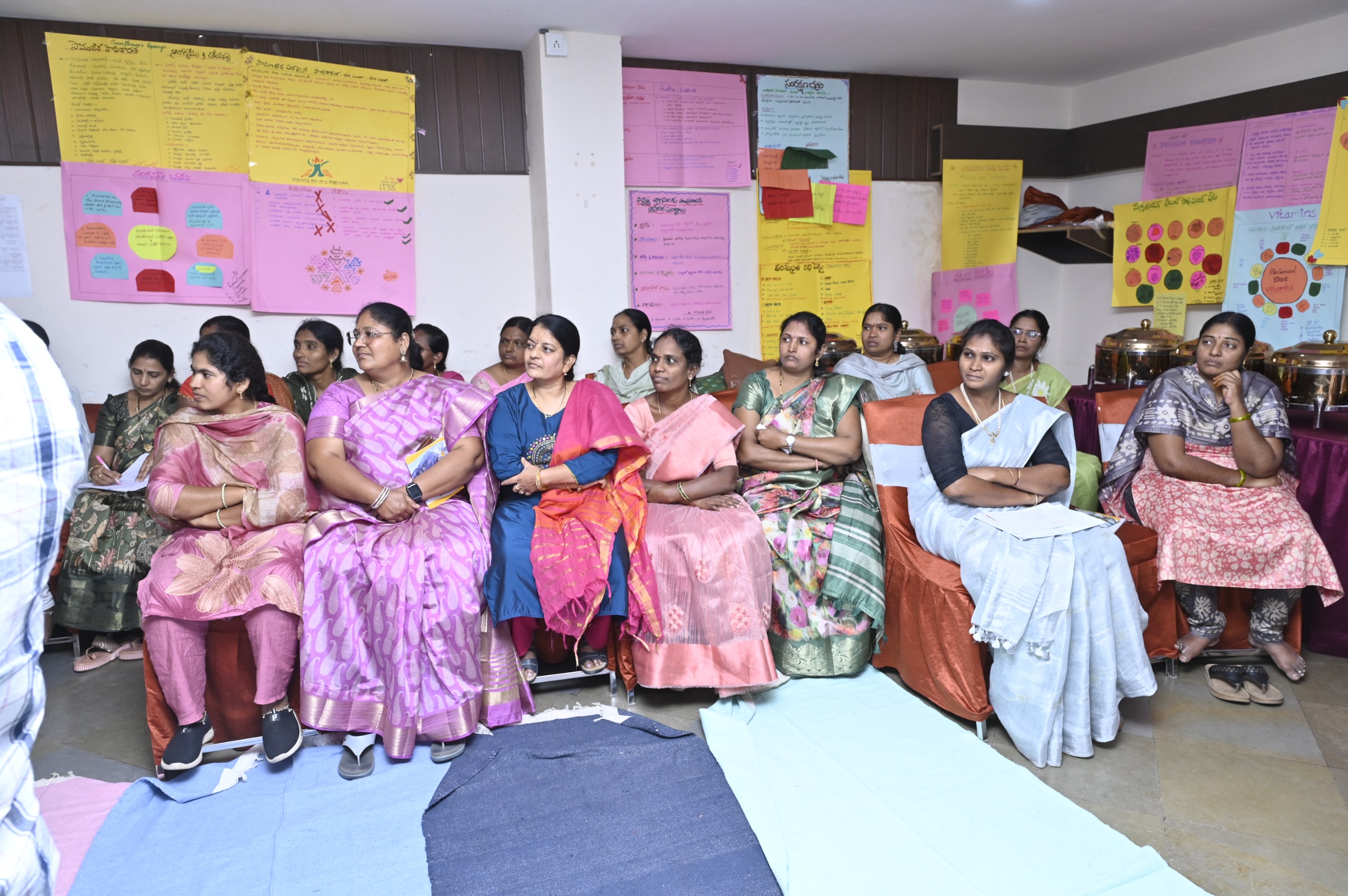 బాలికలను ప్రతిభావంతులుగా తీర్చిదిద్దాలి..