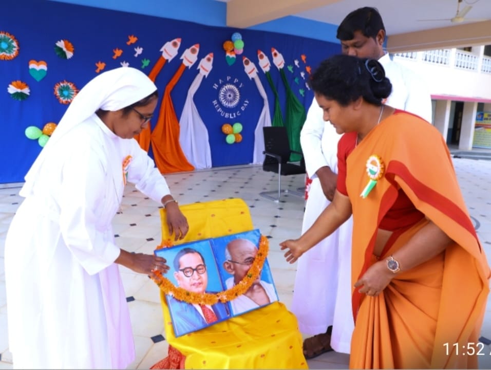 సెయింట్ జోసెఫ్ హై స్కూల్ లో 77వ గణతంత్ర దినోత్సవ వేడుకలు