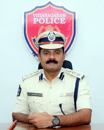 అత్యాచార నిందితుడికి 14 ఏళ్ల కఠిన కారాగార శిక్ష: విజయనగరం మహిళా కోర్టు తీర్పు