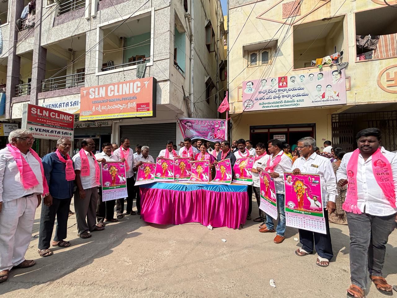 కల్వకుంట్ల చంద్రశేఖర్ రావు జన్మదిన వేడుకలు వివేకానంద నగర్ డివిజన్‌లో ఘనంగా