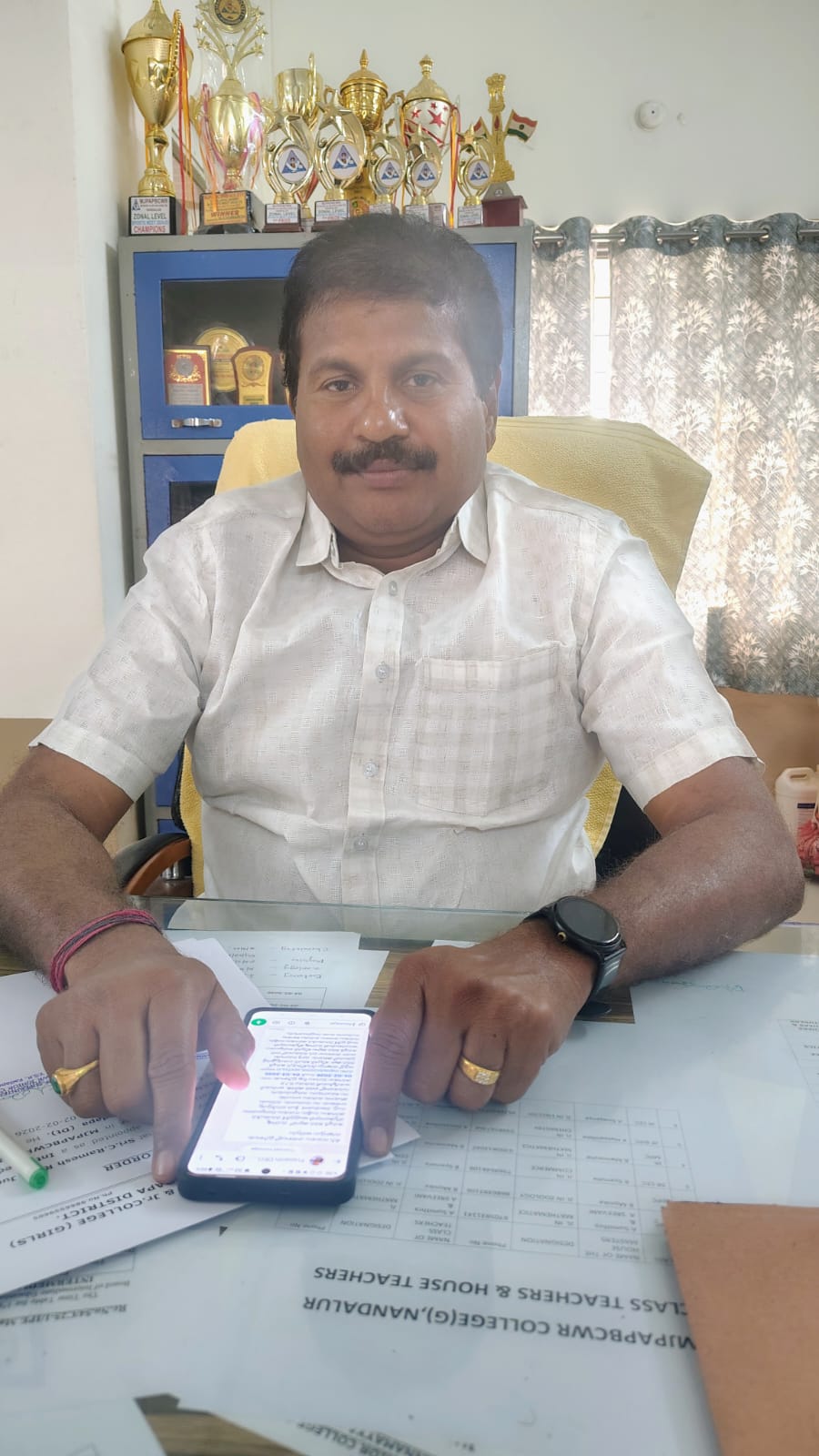 బీసీ గురుకుల పాఠశాలల్లో ప్రవేశాలకు దరఖాస్తుల ఆహ్వానం