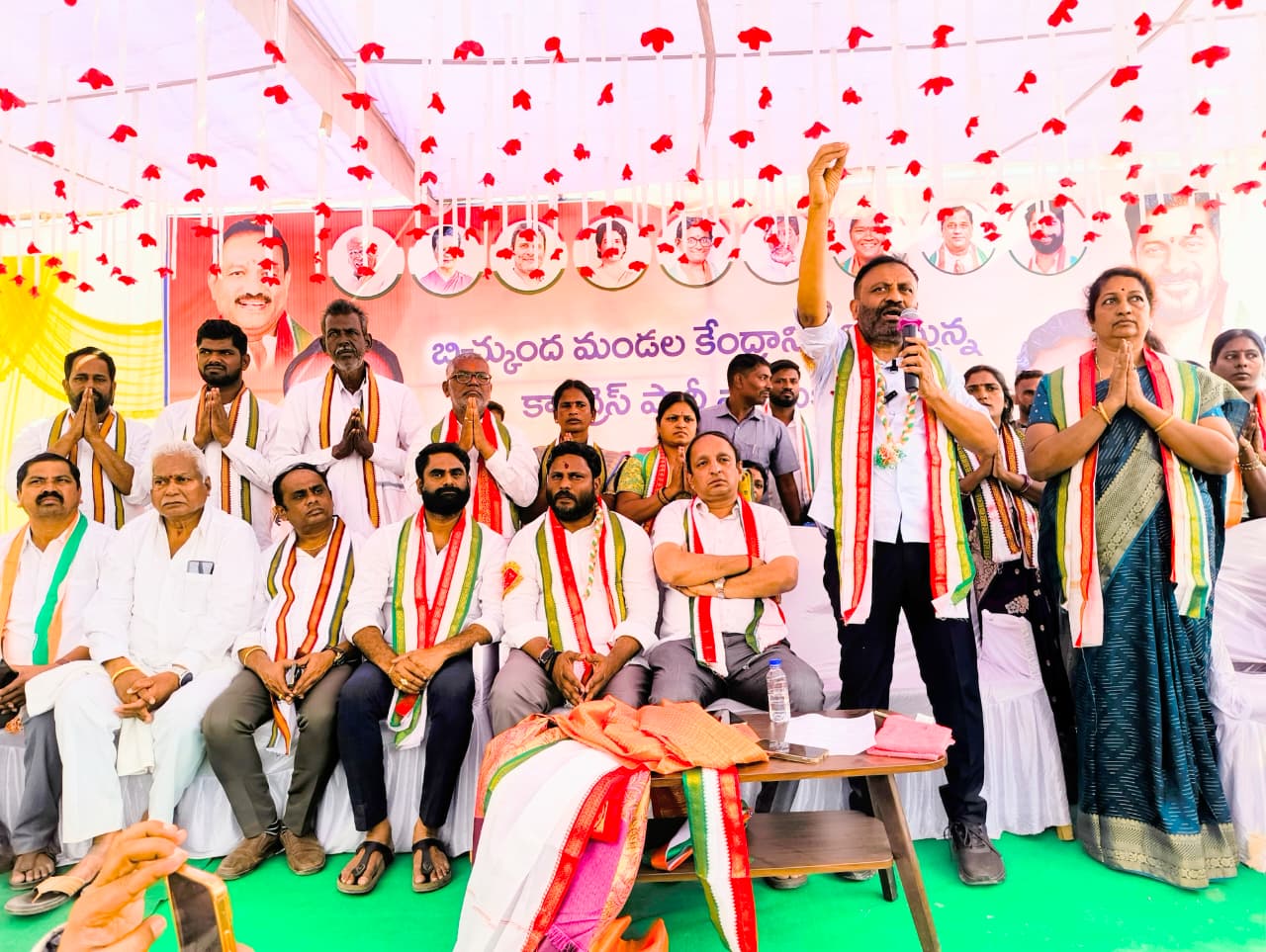 బిచ్కుంద మున్సిపాలిటీ ఎన్నికల ప్రచారంలో కాంగ్రెస్ సభ – ఎమ్మెల్యే తోట లక్ష్మీకాంతరావు ఆధ్వర్యంలో జోష్