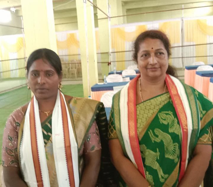 పవిత్ర రంజాన్ మాసం శుభాకాంక్షలు తెలిపిన మున్సిపల్ చైర్మన్ సీమ రమేష్ సెట్ వైస్ చైర్మన్ భాగ్యలక్ష్మి