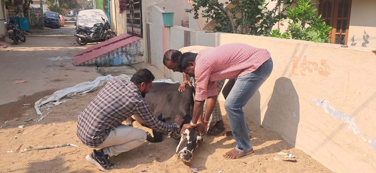 ఉదారాతను చాటుకున్న బి ఆర్ కే న్యూస్ రిపోర్టర్ రామాంజనేయులు