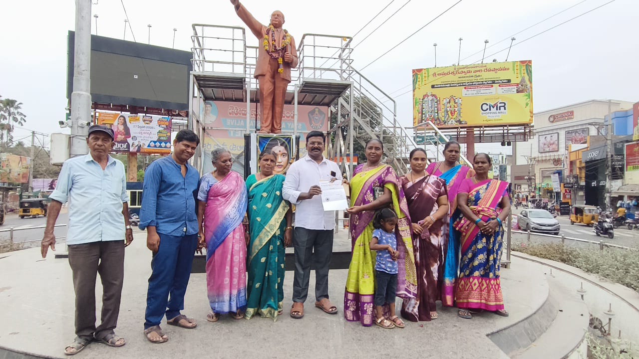 రాష్ట్రంలో జగన్ కో అల్లర్లు సృష్టించాలని చూస్తుంది నవతరం పార్టీ జాతీయ అధ్యక్షులు రావు సుబ్రహ్మణ్యం