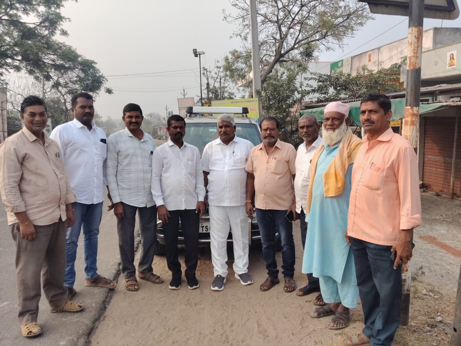 ఉద్యమకారుల కు ఇచ్చిన హామీలను వేంటనే నెరవేర్చాలి