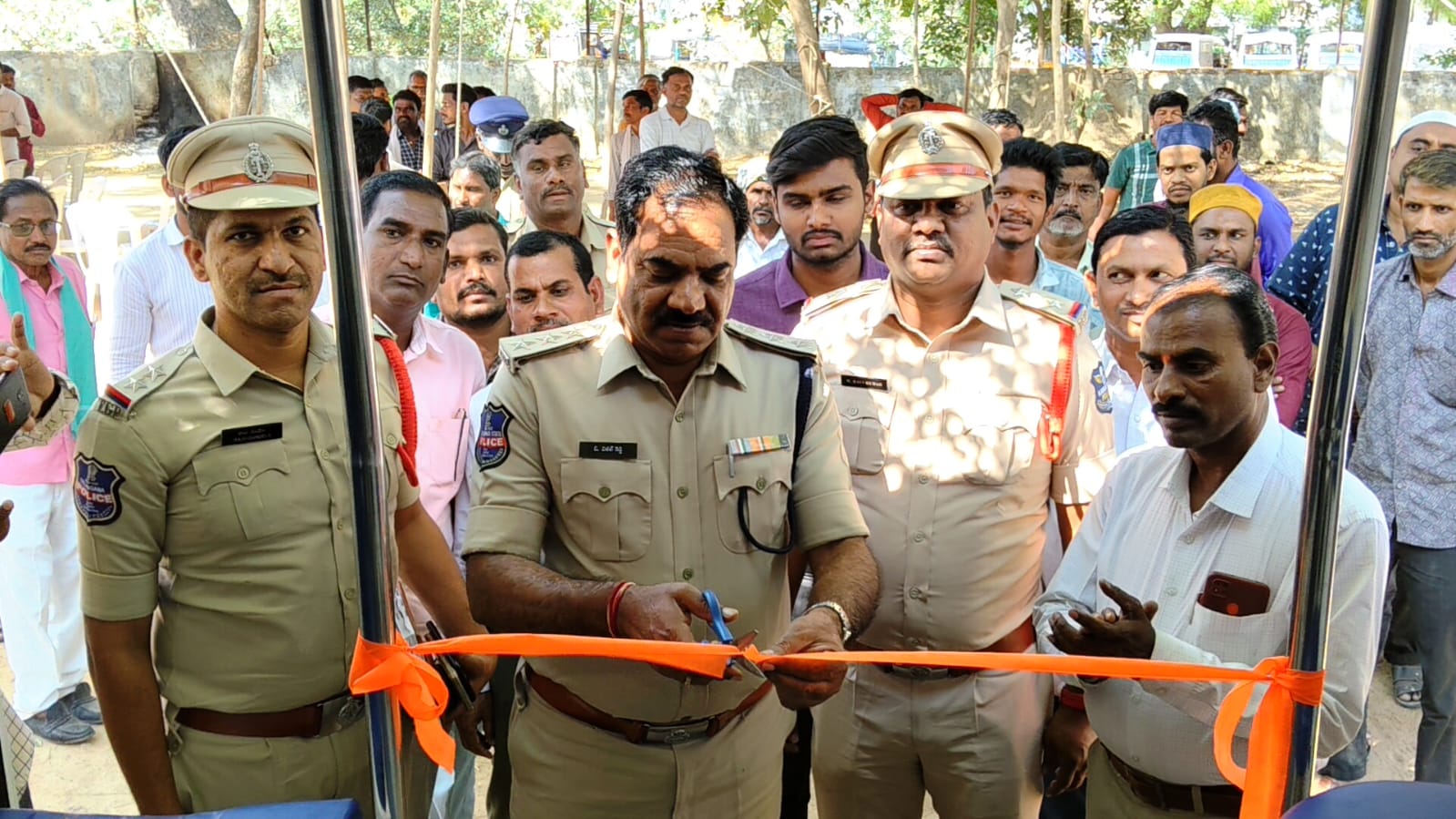 బిచ్కుంద పోలీస్ స్టేషన్లో డ్రైవర్లకు ఉచిత కంటి శిబిరం ప్రారంభించిన డి.ఎస్.పి…