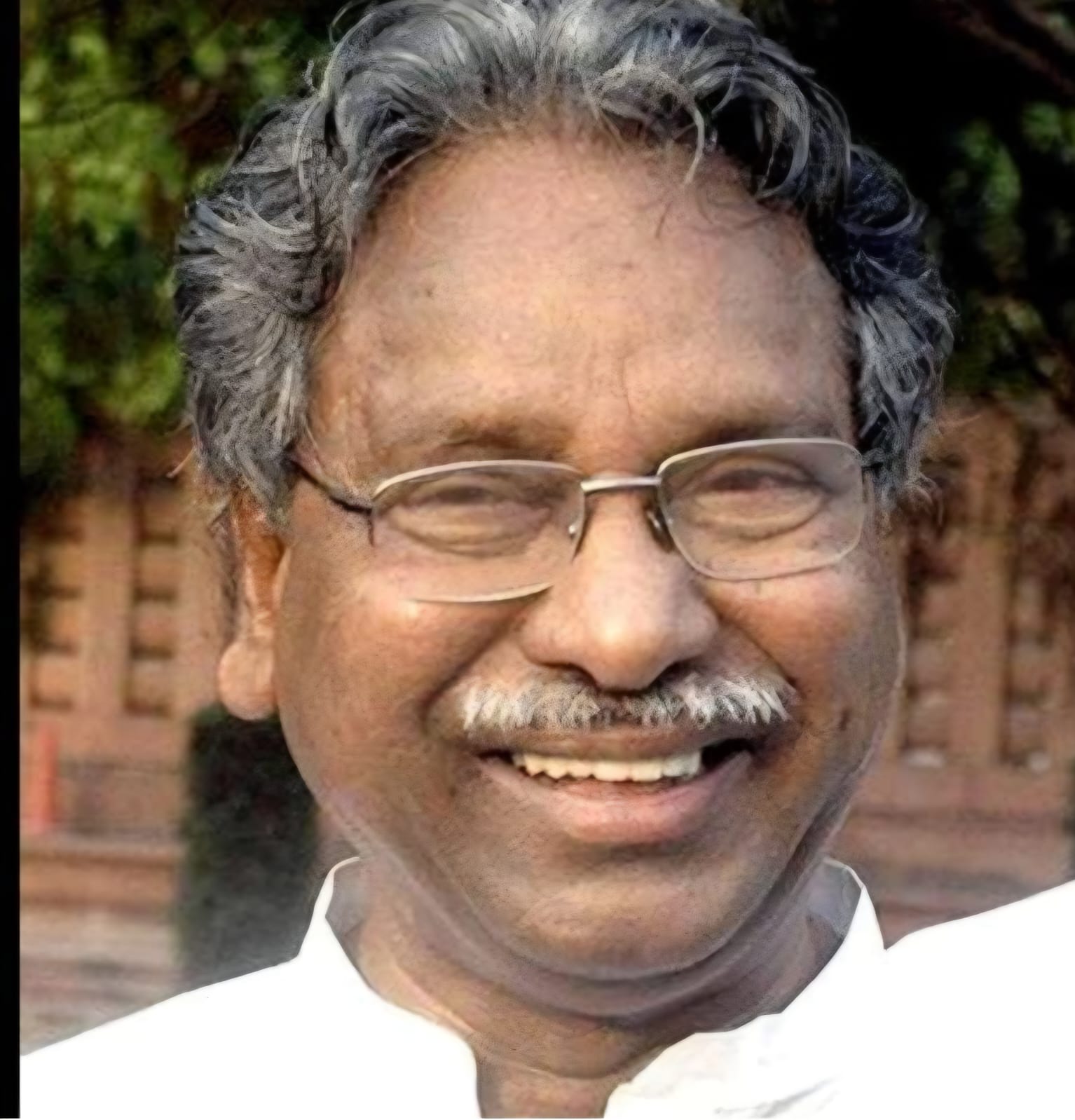 మాజీ ఎంపీ కావూరి సాంబశివరావు అనారోగ్య కారణంగా ప్రైవేట్ హాస్పిటల్లో మృతి .వీరన్న చౌదరి సంతాపం