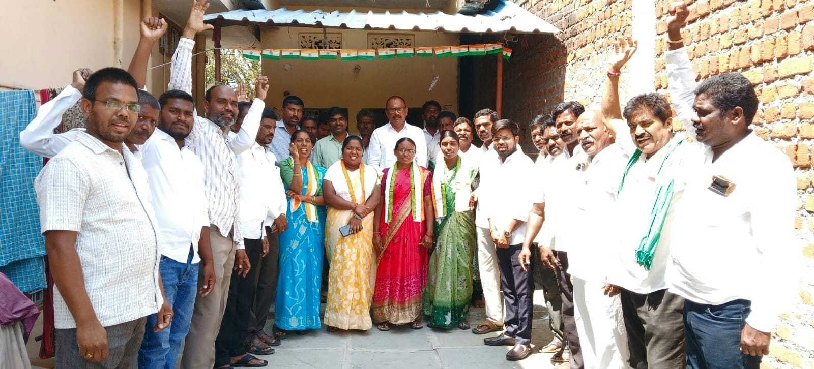 …అర్హులైన నిరుపేదలకు సంక్షేమ పథకాలు అందేలా కృషి చేయాలి మండల అధ్యక్షులు బుచ్చిరెడ్డి