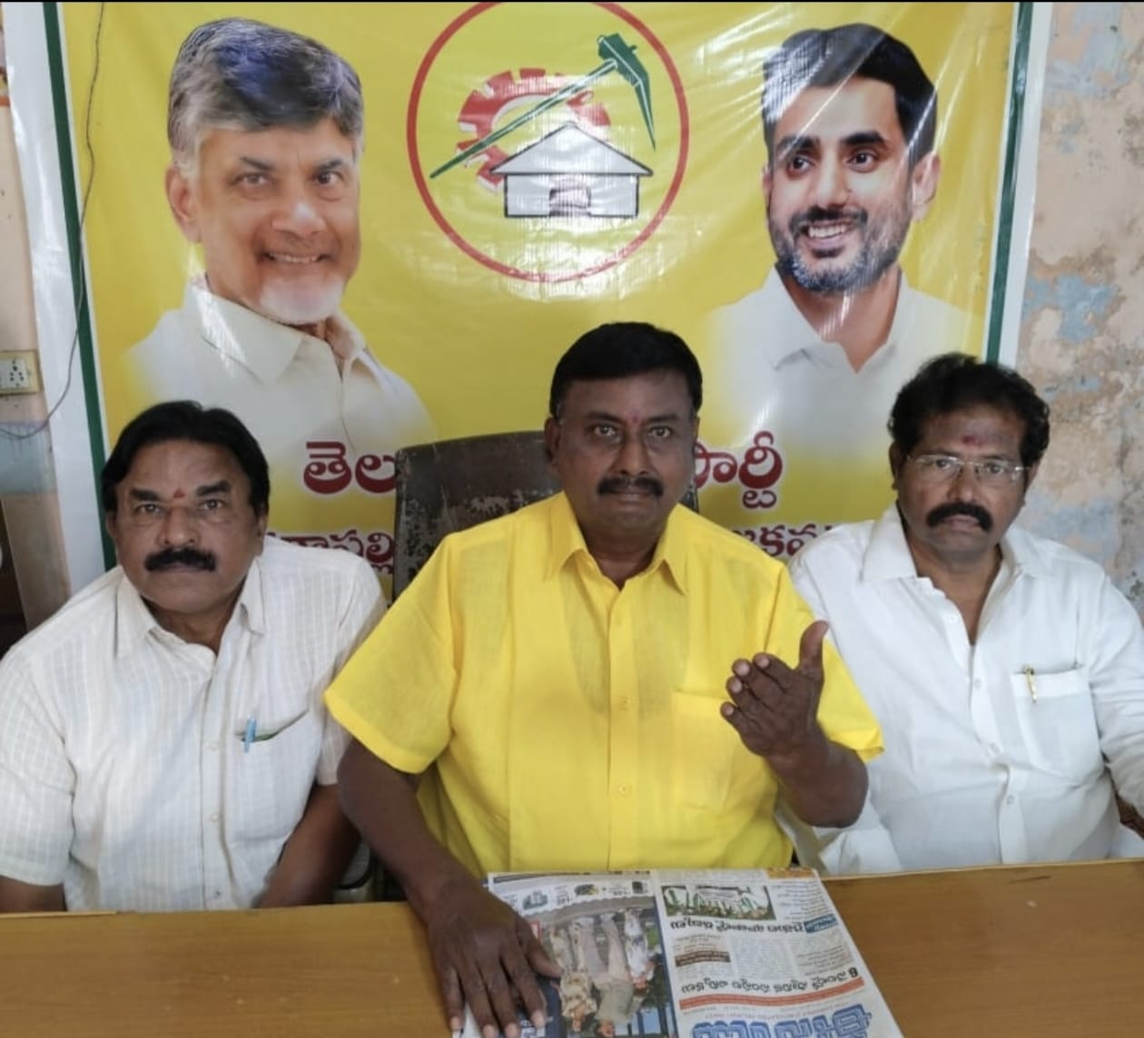 ఉగాది కానుకగా మరో జాబ్ క్యాలెండర్ మాజీ ఎమ్మెల్సీ బుద్ధ నాగ జగదీష్