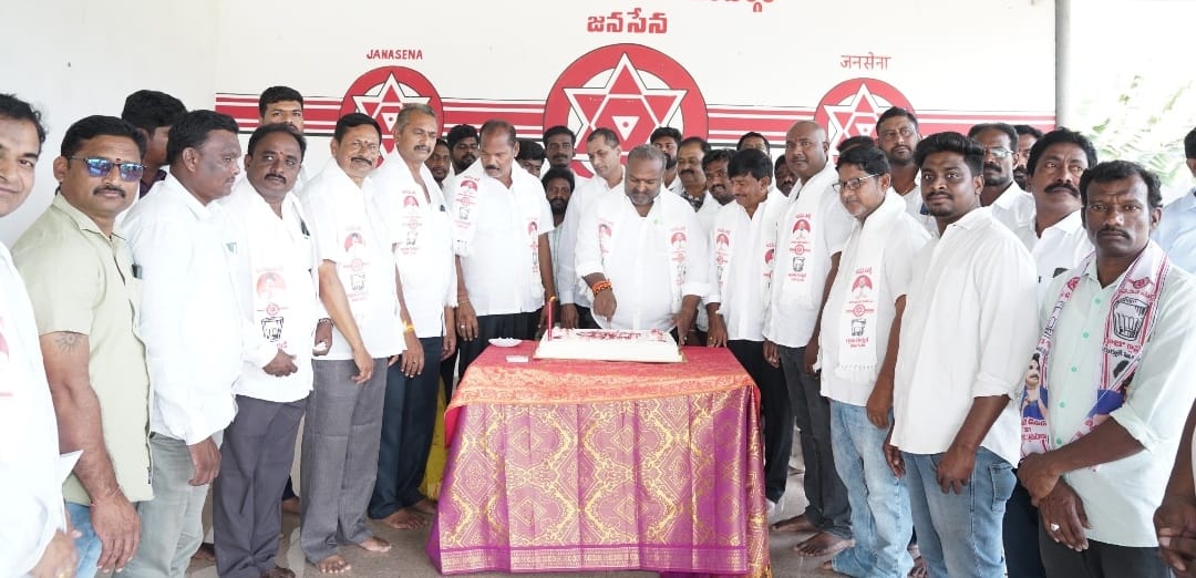 ఘనంగా జనసేన ఆవిర్భావ దినోత్సవ వేడుకలు