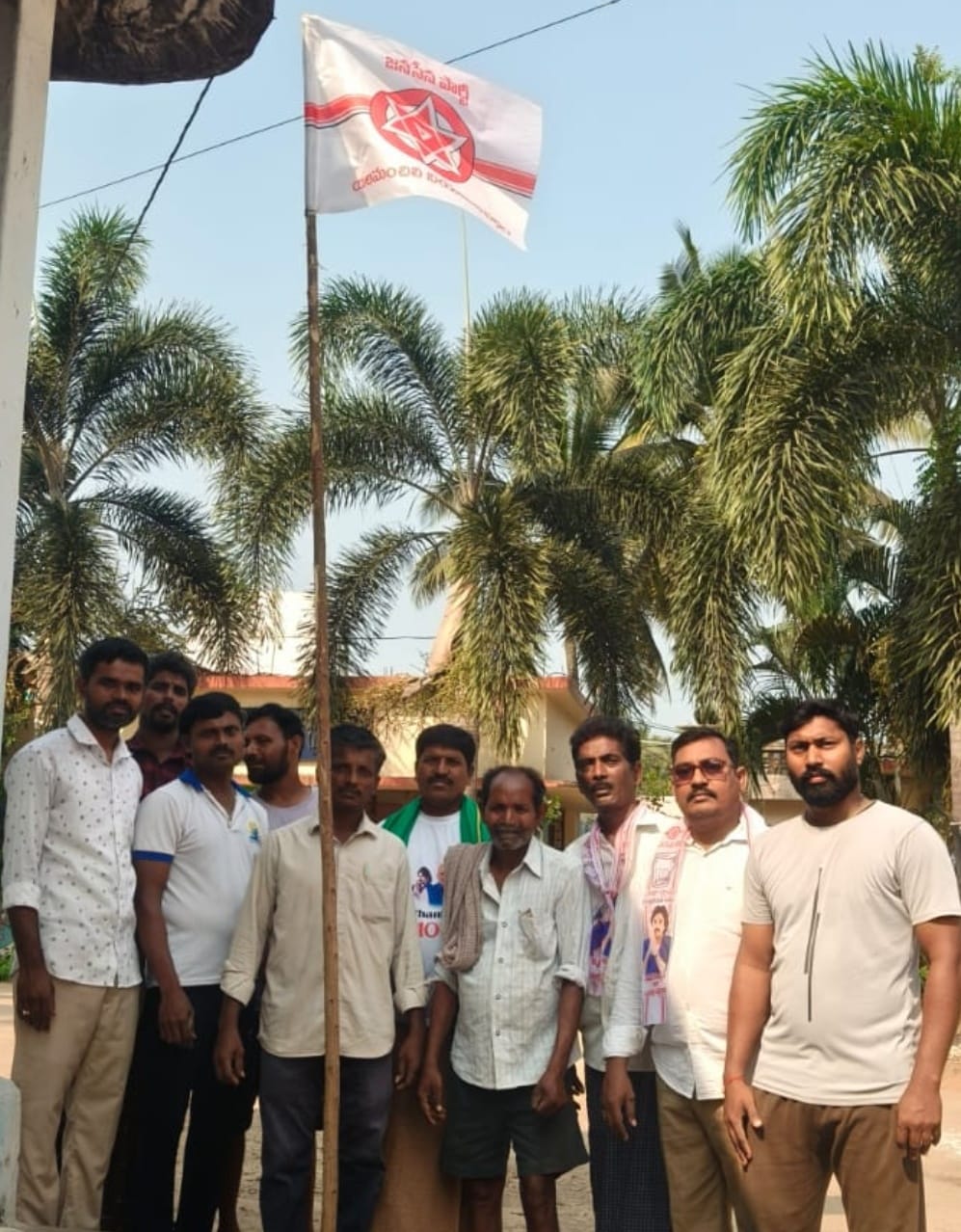 ఉప్పవరంలో జనసేన పార్టీ ఆవిర్భావ దినోత్సవ వేడుకలు