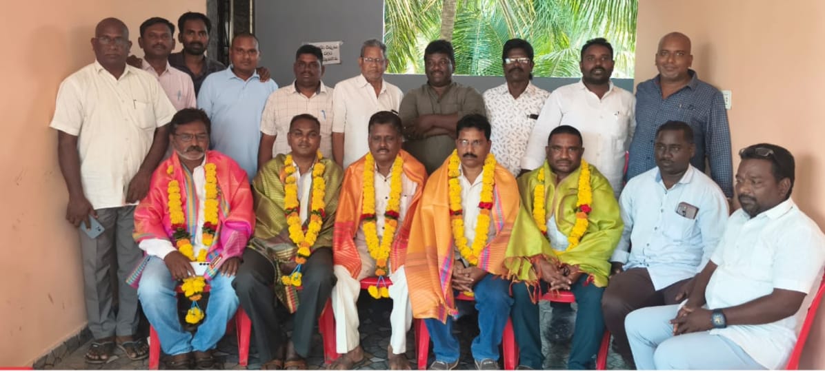 కాట్రేనికోన ప్రెస్ క్లబ్ అధ్యక్షుడిగా నాయుడు